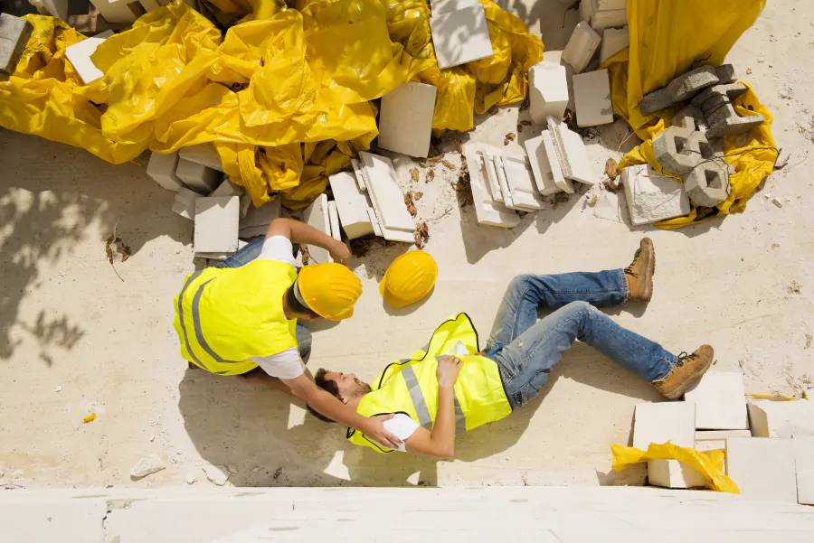 workers compensation 900x601 1